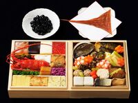 神楽坂石かわ 新春おせち二段重（3～4名様用）