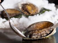 【デュエットコース】鮑の岩塩蒸しランチ　プラス≪ガーリックライス≫〈￥18,150〉9/25～ 