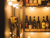 【豪華套餐】6000日圓套餐，享受烤牛肉、俾斯麥等美味