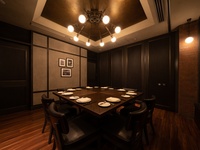 【Dinner 個室限定】Authentic (7〜8名様)(11/1～)