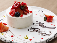 10/1～★オプション【記念日ミニケーキ】9cmホールケーキとメッセージを添えて