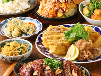 【간편】 철판 두께 잘라 하라미 스테이크가 메인! 합계 9품도 즐길 수 있는 유익한 플랜 4,000엔(음식 포함)