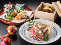 Private Room Guaranteed — Web Reservation Exclusive: “Hiyoku” — Includes Cherry Tea and Commemorative Photo!