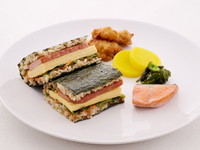 “Hearty Pork & Egg Rice Ball”