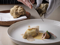 【12/24・25】Christmas Dinner Courses with a glass of Champagne