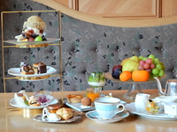 【火/水/木曜日限定12:30~】やまえ栗のスペシャルアフタヌーンティー~秋の果物と~