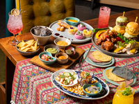 【Festive High Tea Gathering】From appetizers to desserts — 4 plates, 13 items in total