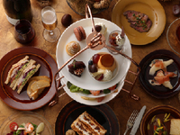 11/1～12/7【1階席 ディナー 18:00～】KIHACHI のナイトアフタヌーンティー～マロンスペシャル～