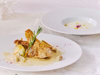 平日【チキンランチ付】ホワイトベアのクリスマスアフタヌーンティー（2.5時間カフェフリー＆マリアージュフレールティー1杯付）