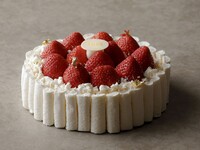 アマン東京 オリジナルクリスマスケーキ 2025 "ノエルブラン" (15cm)