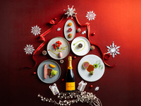 ［Window seat /  Conrad Bear］Christmas Dinner