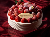 《クリスマスケーキ》　たっぷり苺  6号（直径18㎝）