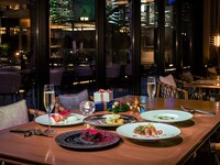 ＜12/20・12/24・12/25＞　クリスマス 特別ディナーコース | 30,000円