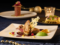 【クリスマスディナー2025 ～Plaisir～】2日間限定★生演奏付き聖なる夜を彩るスペシャルコースをお届け（乾杯スパークリングワイン付）