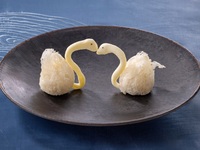 【いい夫婦の日】君山2名分+乾杯ドリンク＋スワンデザート