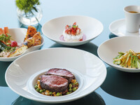 【MENU MAISON】 カナッペ・前菜・メイン・デザート 含む6品コース