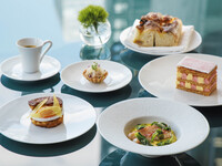 【MAISON DE LUXE】 カナッペ・前菜・メイン・デザート 含む6品コース