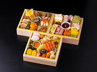 【早期特典つき】和洋中三段おせち