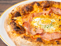 ビスマルクピザ