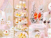 ＜平日＞『スペシャルデザート&スペシャルドリンク付きホワイトベアのクリスマスアフタヌーンティー』❄降り積もる真っ白な雪❄ホワイトで仕上げたスイーツの数々！マリアージュフレールもお替り自由　11月15日（土）～12月19日（金）