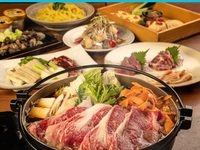 【九州贅沢三昧！プレミアムコース】馬刺し×鰻×和牛すき焼き等全12品　3時間飲み放題付き　7,000円