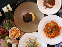 【忘新年会パーティプラン】　クラシココース　　飲み放題付き　