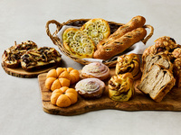 Happy Friday Semi-buffet with freshly baked bread