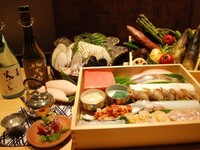 Lunch: A la carte plan with 4 dishes including our specialty sea urchin and blackthroat seaperch hand rolls, 8,800 yen (tax included)