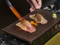 Wagyu Sushi (2 pieces) ￥3,000