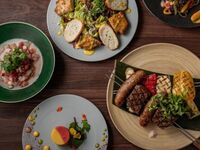 [Xmas 2025] Christmas Party Plan with 6 dishes including Angus beef loin and grilled frankfurters