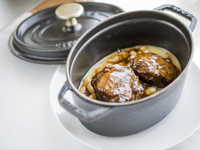 新【WEB限定,平日限定】人気の全4品 お魚もお肉も堪能できるプリフィックスランチ（前菜・メイン2品・デザート）　通常9000円→8200円 