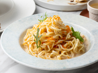 【平日ランチ】　濃厚うにクリーム麺