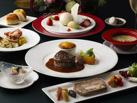 【12/20-21 】クリスマスディナー2025 (ライヴ演奏・グラスシャンパーニュ付き)