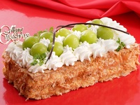 【テイクアウト】2025年クリスマス シャインマスカットのミルフィーユ