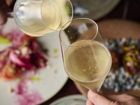 Entry Course+DrinkFreeFlow 【ワイン8種が楽しめるフリーフロー】