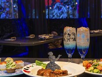 【幻想的なアクアリウムフロア確約】クリスマス2025早割り★古城の国のクリスマスディナー【オリジナル誕生石カクテル付】