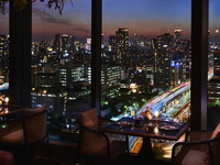 12/23-25 [Window seat guaranteed, Christmas dinner with a Glass of Champagne] 36,000 yen
