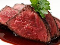 12月24日、25日限定！ローストビーフ付ランチビュッフェ＋選べるメインディッシュ（ピンチョスや立川野菜など20種類以上食べ放題）＋スペインワインや国産ハーブティー飲み放題 （100分制）