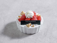 *Limited time only* Baked Rare Cheesecake with Strawberries