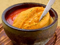 [THE Shinjuku Ushimitsu Course] This course allows you to enjoy Ushimitsu from start to finish. We offer Wagyu sweet shrimp yukke, seasonal pie caviar yukke, a brioche cutlet sandwich made with carefully selected fillet, and fluffy, tender "stone-grilled" beef omelet rice!