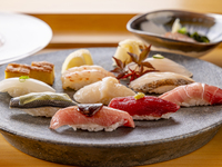 ランチコース  12月スタート【  特上握り鮨  】