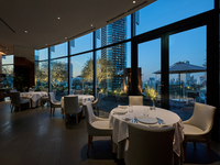 [Dinner] Anniversary plan with toast and petit gateau