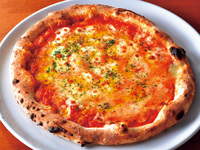 クアトロ・フォルマッジピッツァ(4種のチーズ)