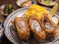 やんばる島豚あぐー3種のロールカツ盛り合わせ定食