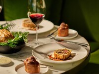 【31 December Only】New Year's Eve 7 course Dinner with a glass of champagne 