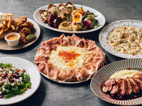 [Year-end/New Year's Party Plan] GARDEN HOUSE Standard Large Plate Course + 120 minutes of all-you-can-drink (Last Order: 90 minutes)