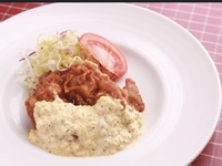 お肉ランチセット【チキン南蛮～特製タルタルソース～】（ドリンク付き）