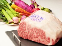 【11時～14時限定】 乾杯ドリンク付 【さくらD】 『神戸牛』ロース肉の鉄板焼きコース（2026.2.1～）