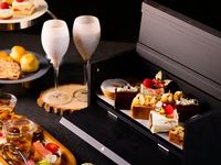 Otaru Nostalgic Afternoon Tea ~Snow White Chocolate and Fromage~