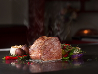 ★WEB予約限定！　1ドリンク付き　冬のおすすめ近江牛～『冬木立』～FUYUKODACHI